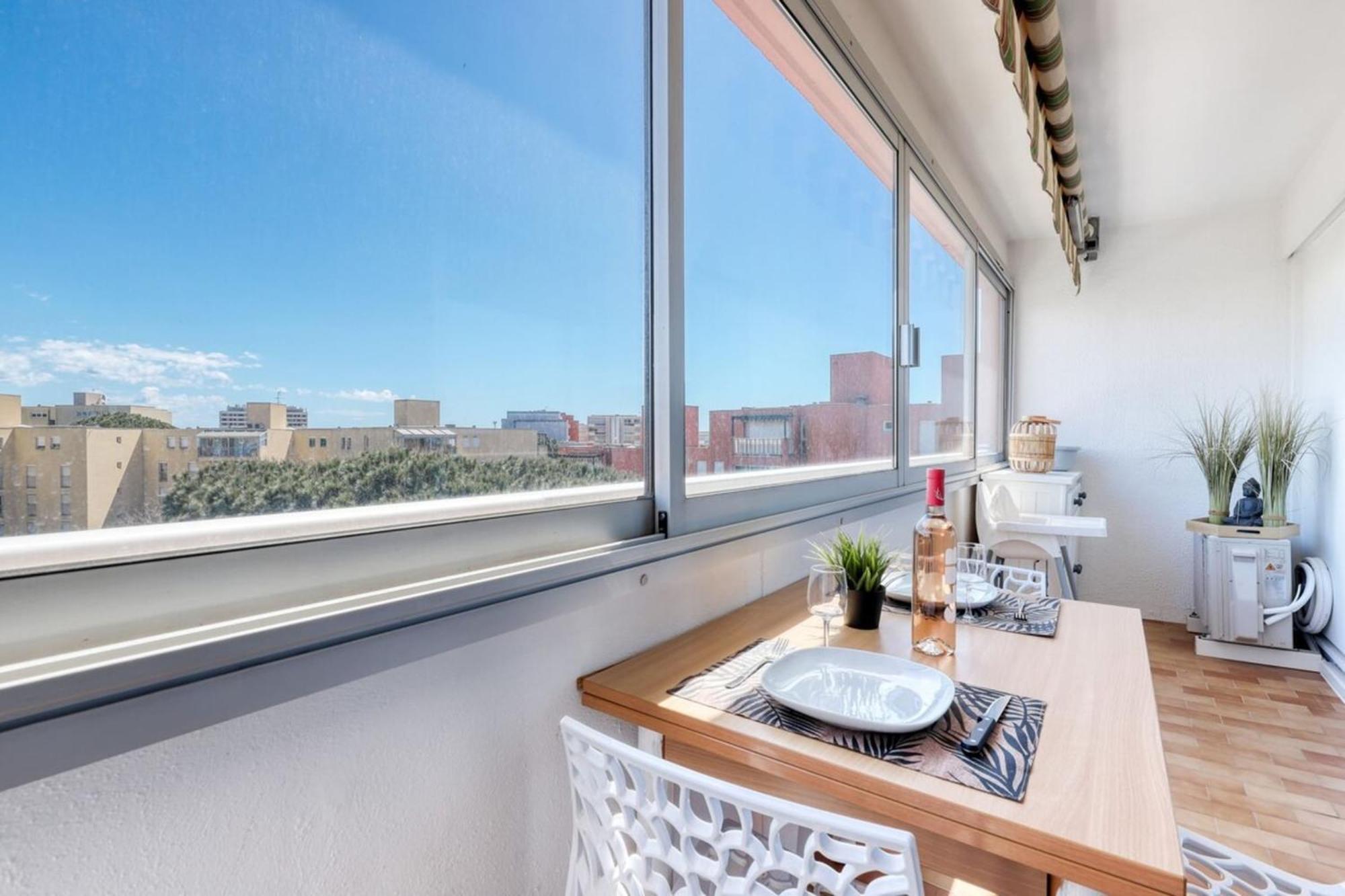 T2 600 M From The Beach! Air-Conditioned Le Lavandou Esterno foto